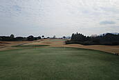 青島ゴルフ倶楽部 NO18 ホール-2