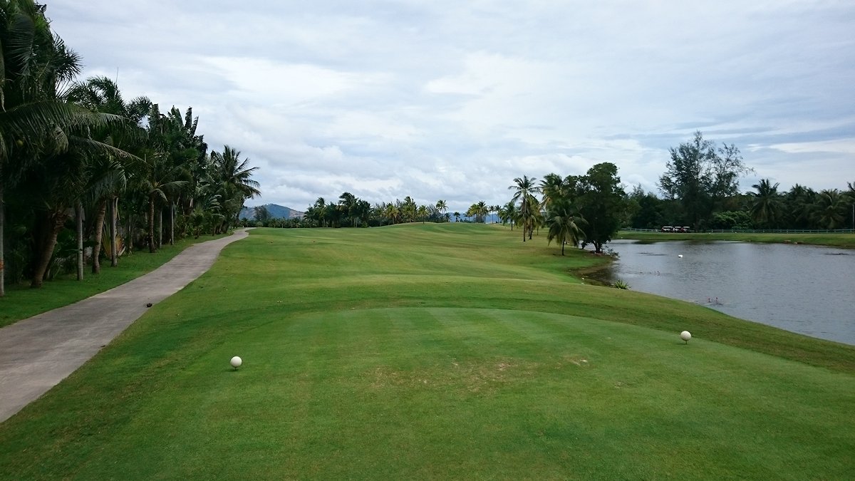 Hole8-2