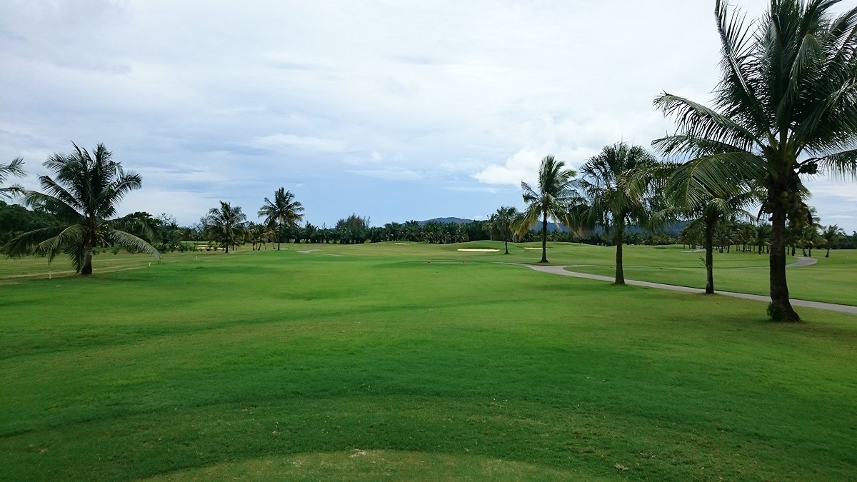 Hole10-2